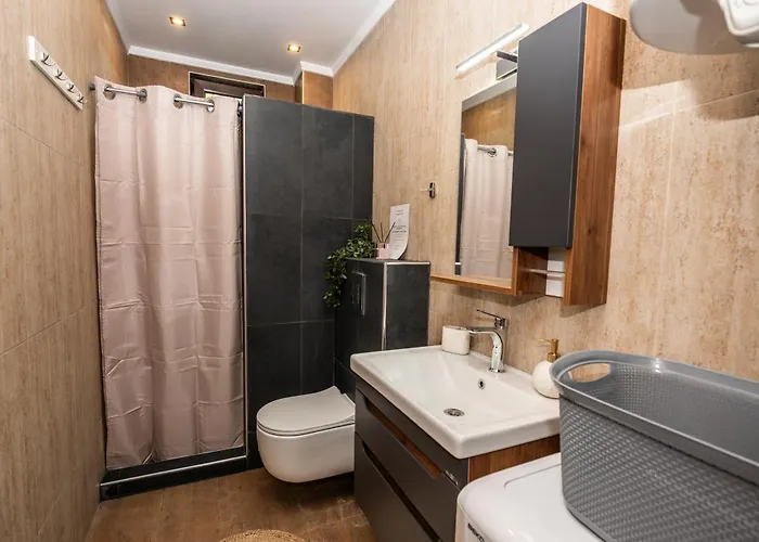 Апартамент Maria